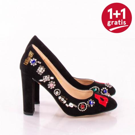https://www.pantofi-trendy.ro/image/cache/data/Y217/Pantofi Dama Nilla Negri-1000x1000.jpg